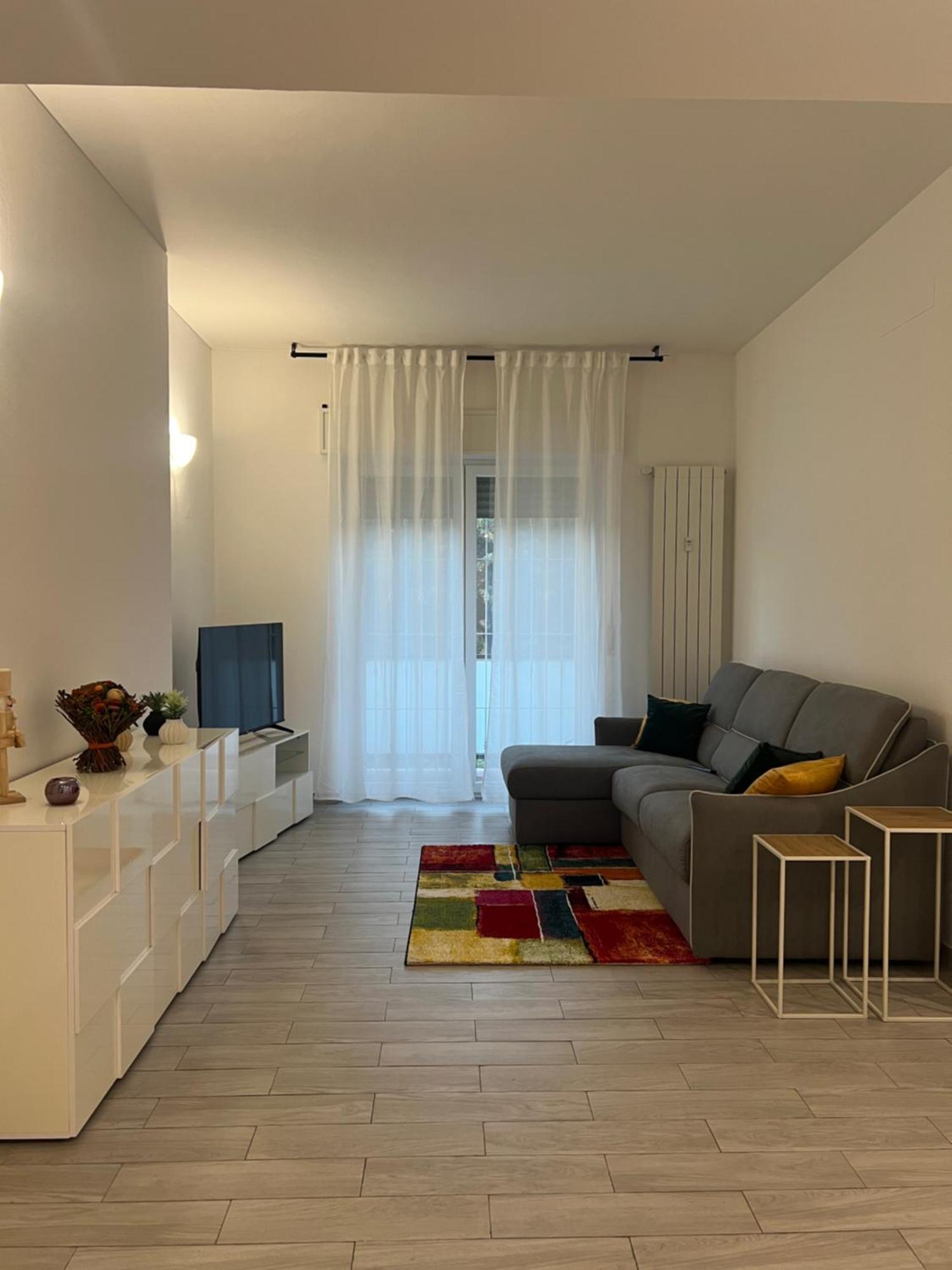 Apartament Perla Milan Bagian luar foto